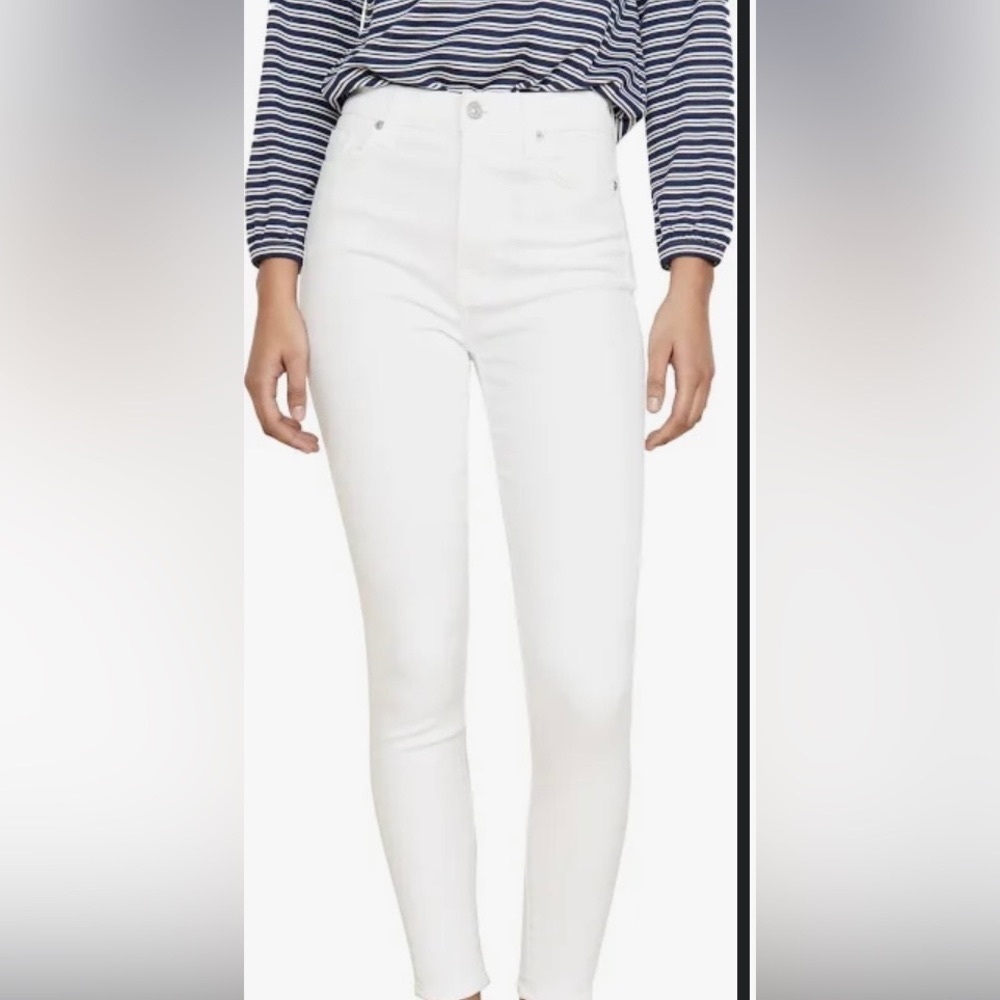 7 For all Mankind white stretch denim size 26